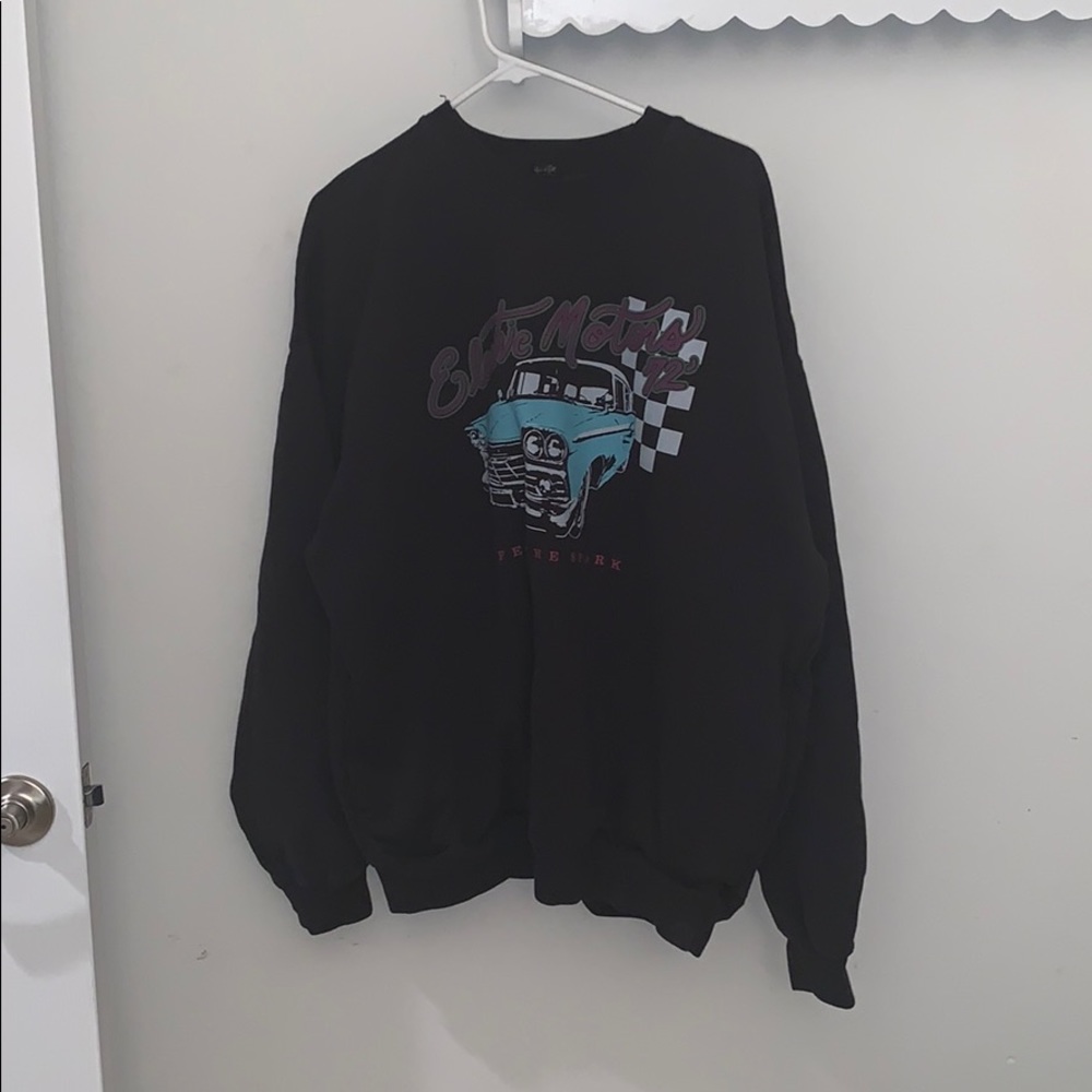 Brandy Melville Car Crew Neck